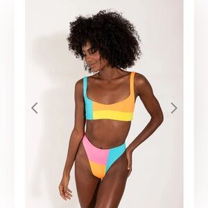 ONEONE Swim Cockatooo Reversible Bikini Size M - (WORN ONCE)